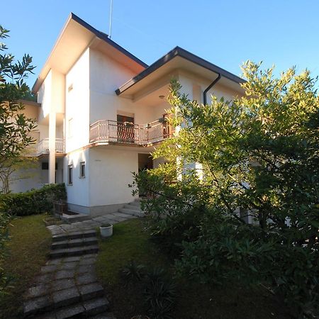 ליגננו סביאדורו Villa Azalea מראה חיצוני תמונה